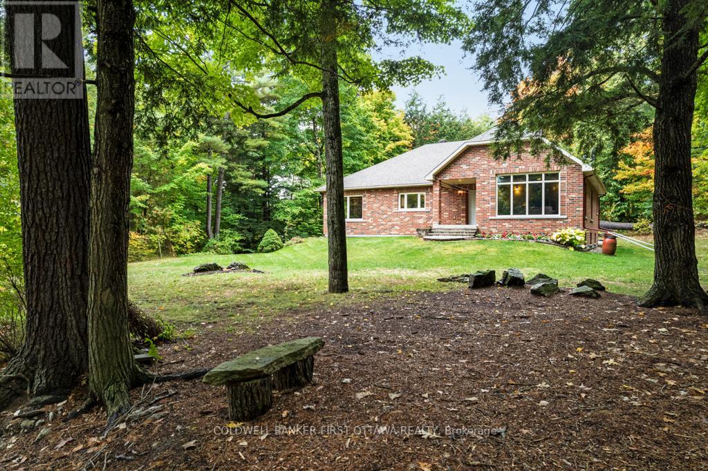 139 Sheil Dr, Drummondnorth Elmsley, ON K7H 0G7