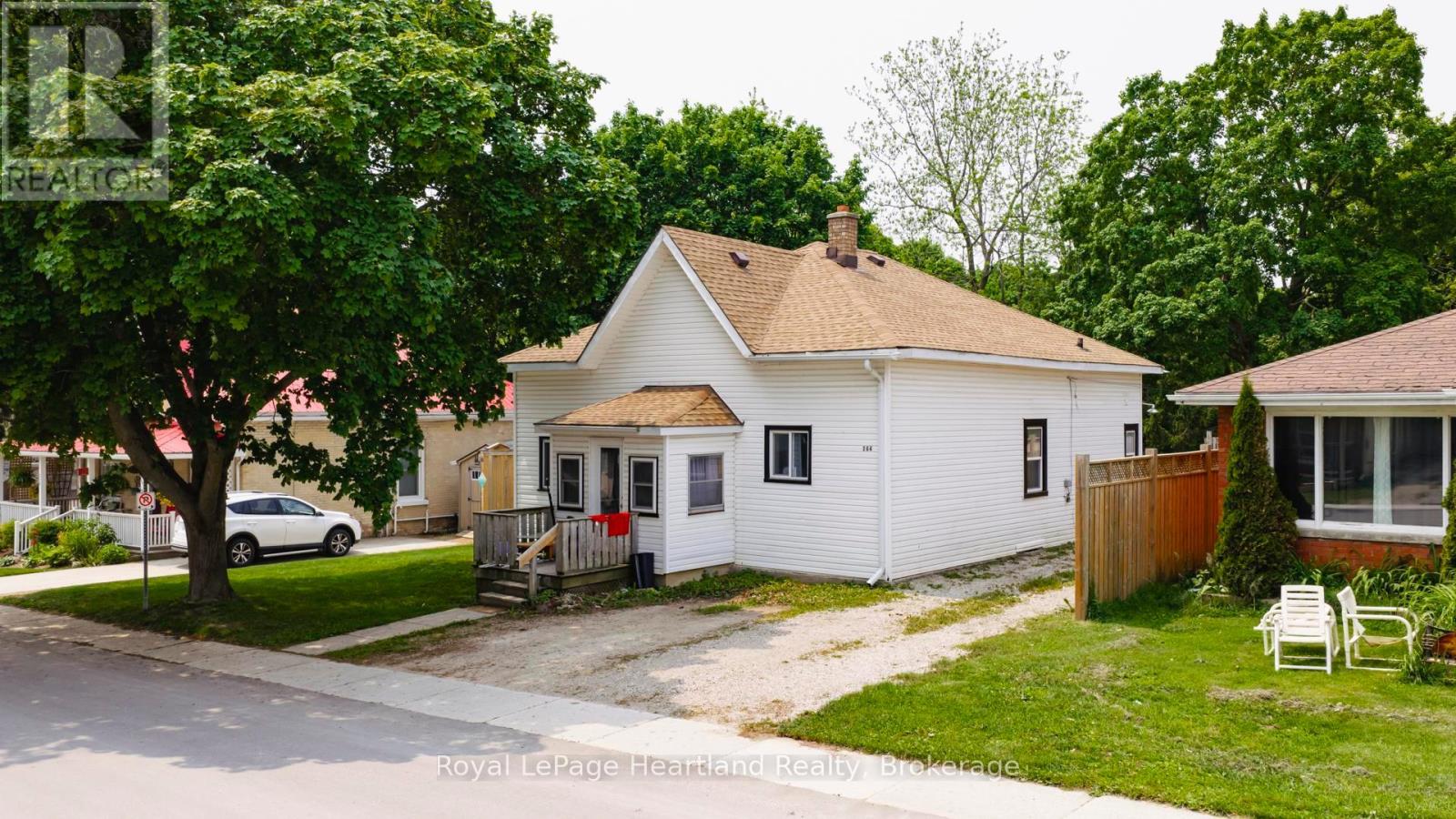 264 Edward St, North Huron, ON N0G 2W0