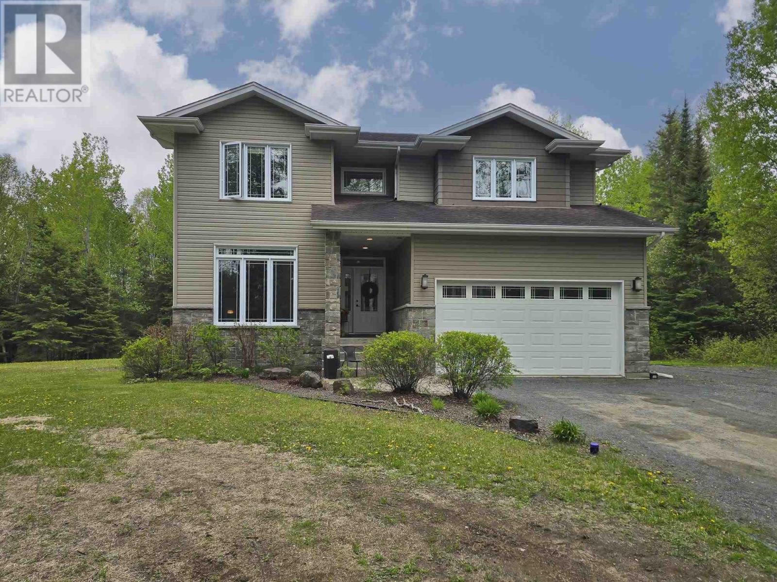 1411 Goods Rd, Thunder Bay, ON P7G 1J1