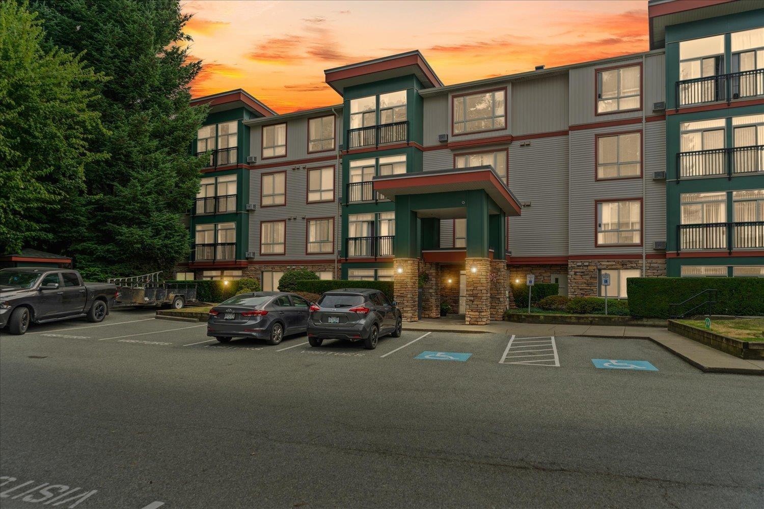 33485 S Fraser Way Unit 303, Abbotsford, BC V2S 8P9