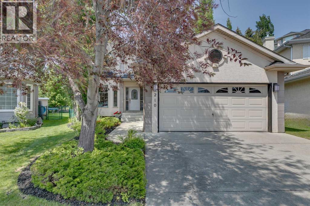 210 Sienna Park Ct SW, Calgary, AB T3H 3L6