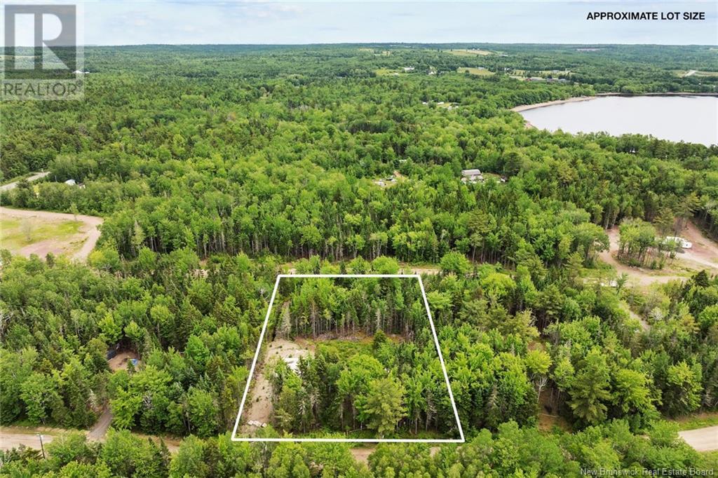 29 Gwens Ln, Mill Cove, NB E4K 3N2