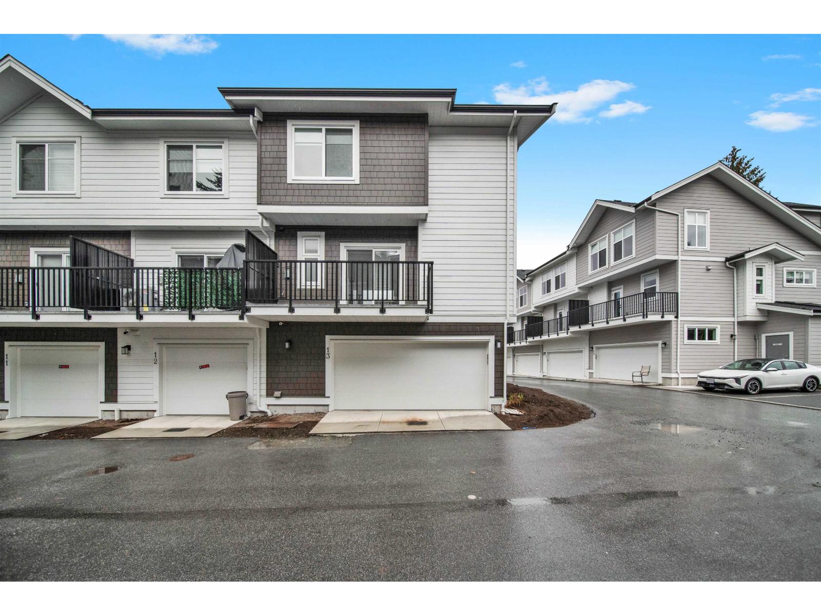 12770 105 Avenue Unit 13, Surrey, BC V3V 0H2