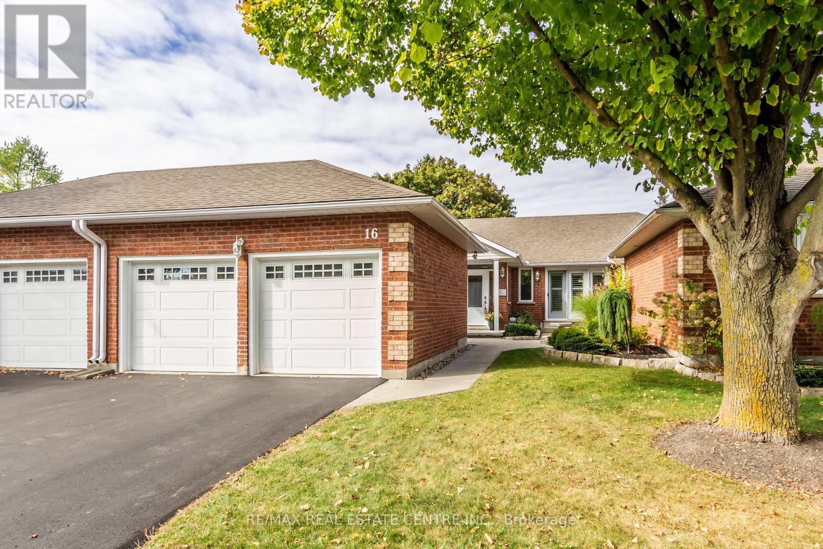 16 71 Beasley Cres, Cambridge, ON N1T 1P5