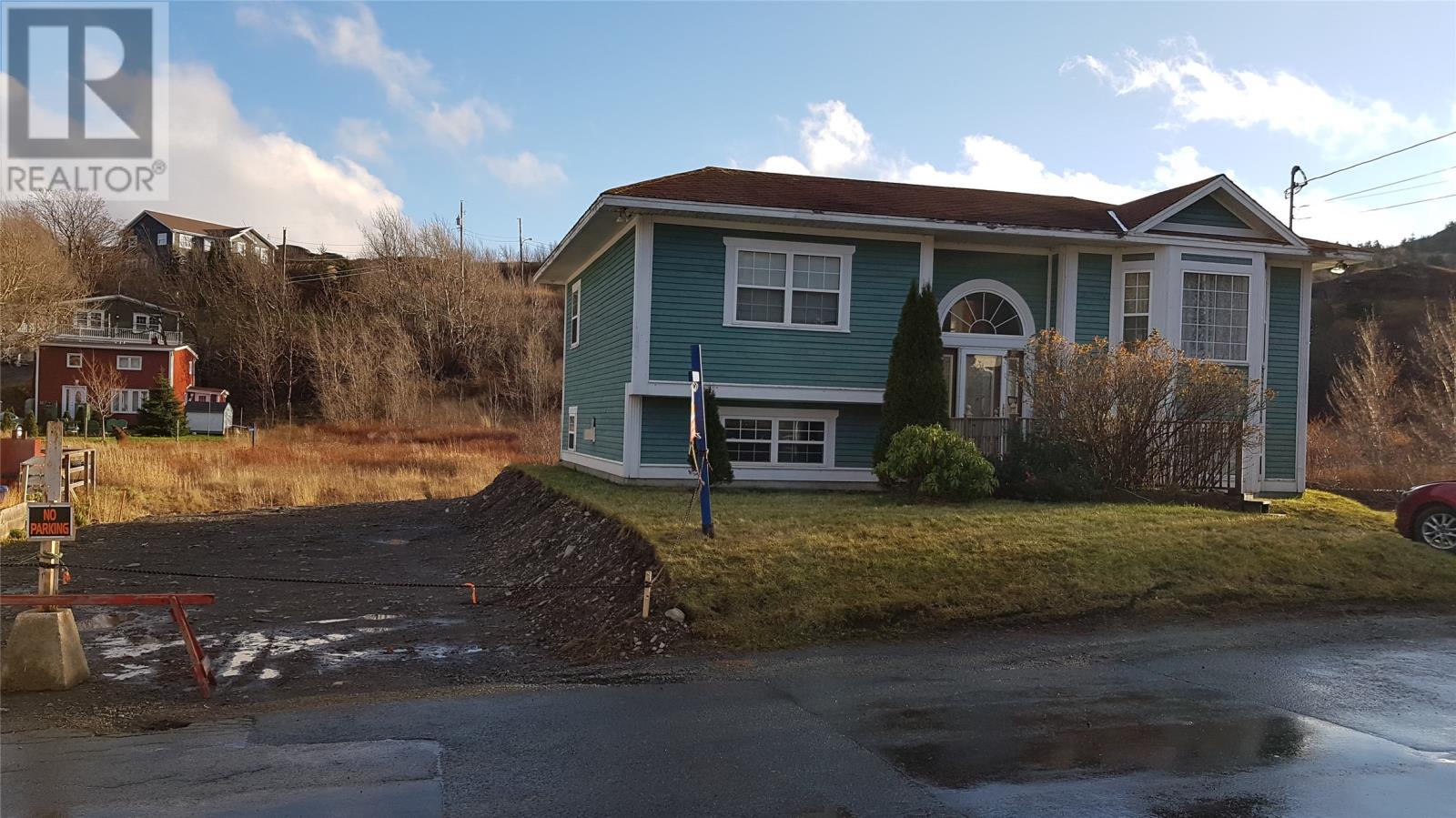 2 Barrows Rd, St. John's, NL A1A 1G8