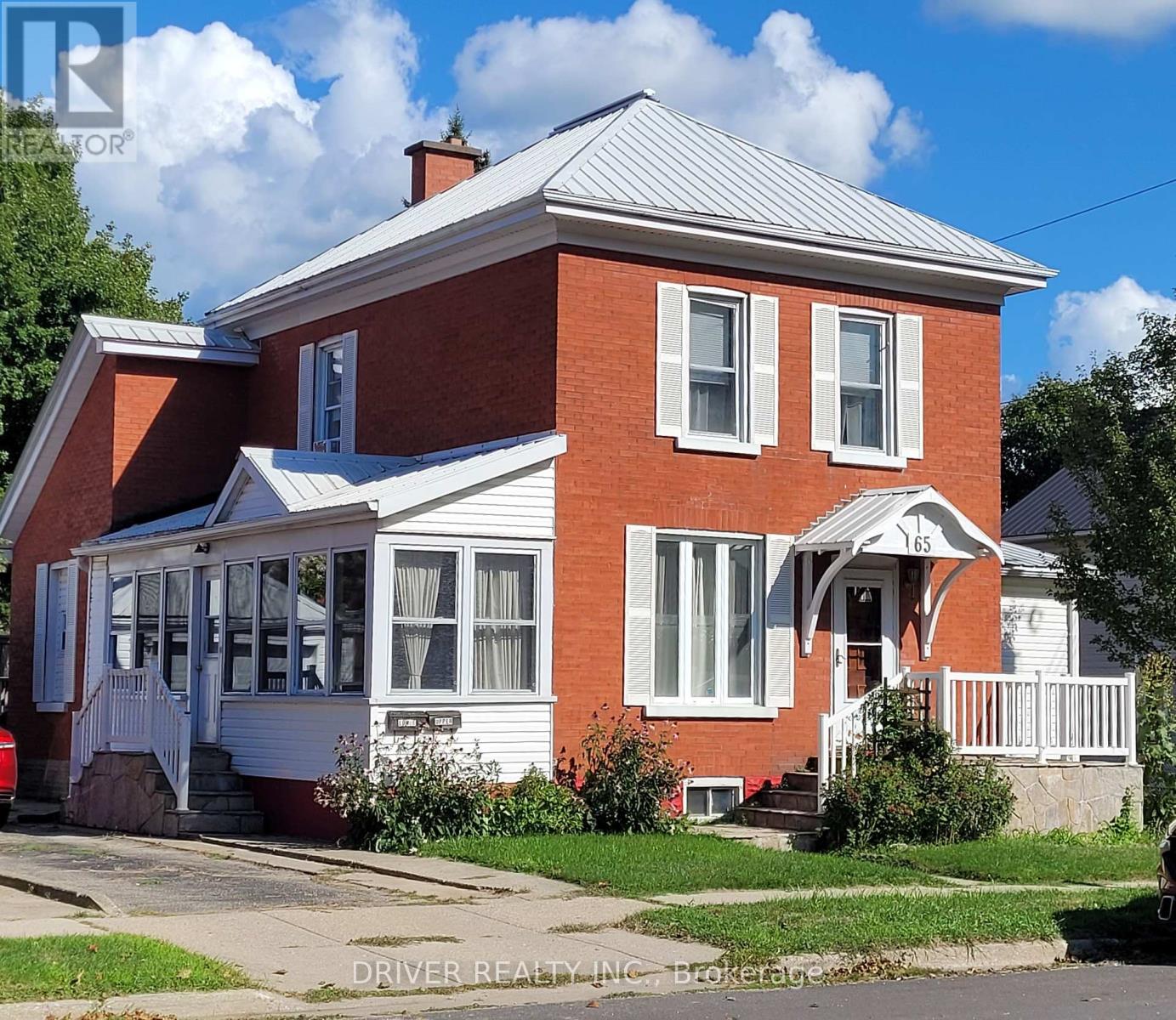 65 King St, Aylmer, ON N5H 2A2