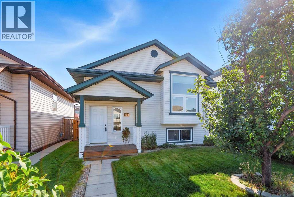 140 Lanterman Close, Red Deer, AB T4R 3N8