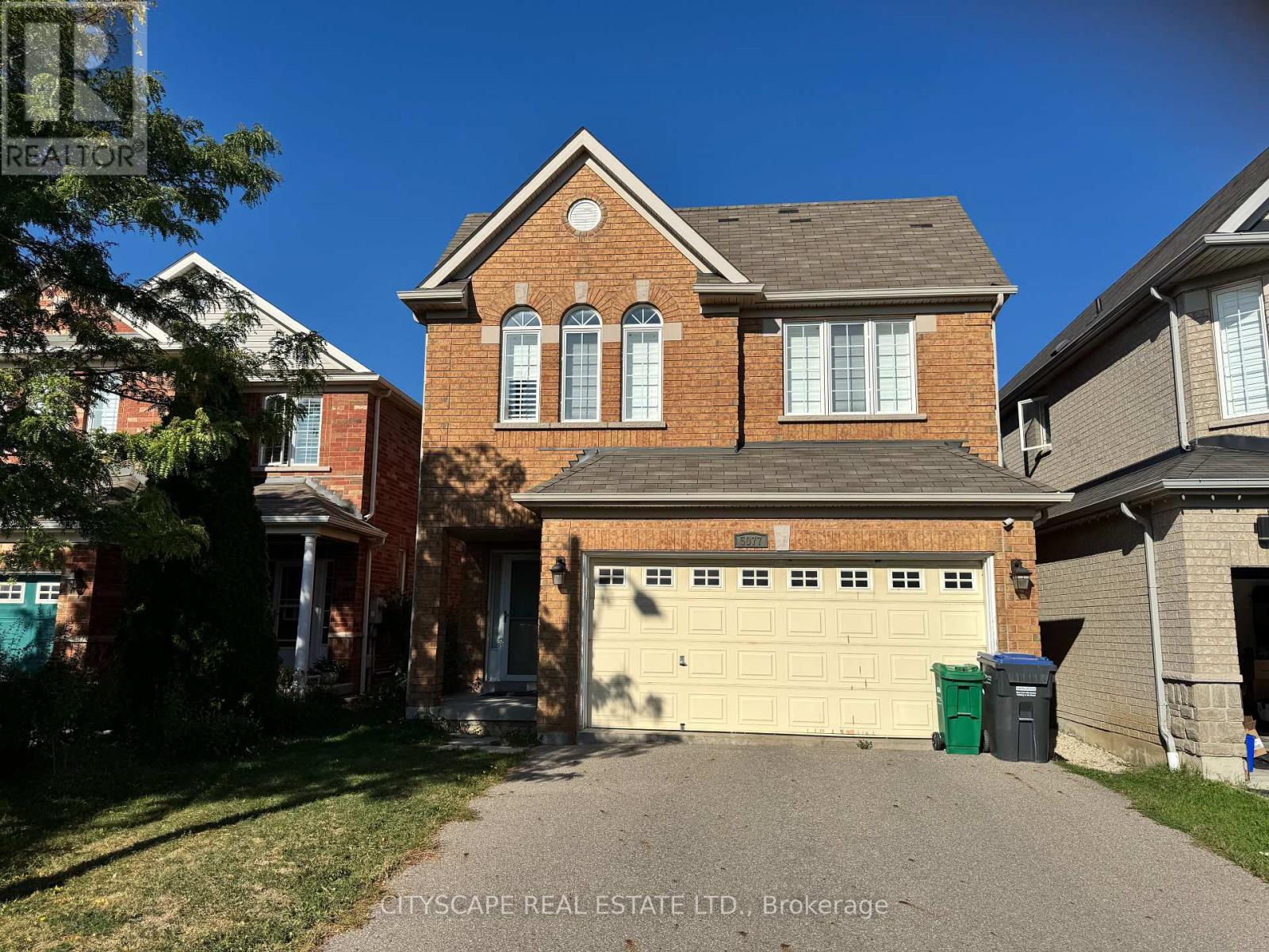 5077 Dubonet Dr, Mississauga, ON L5M 7X5