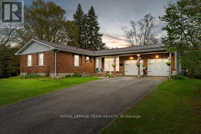 2915 County Rd 20 Rd, North Grenville, ON K0G 1J0