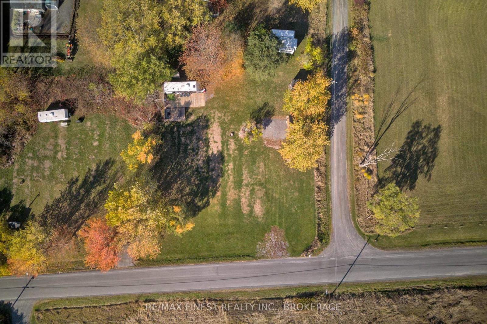 9060aa Front Road, Loyalist Lennox And Addington - South, ON K0H 2S0