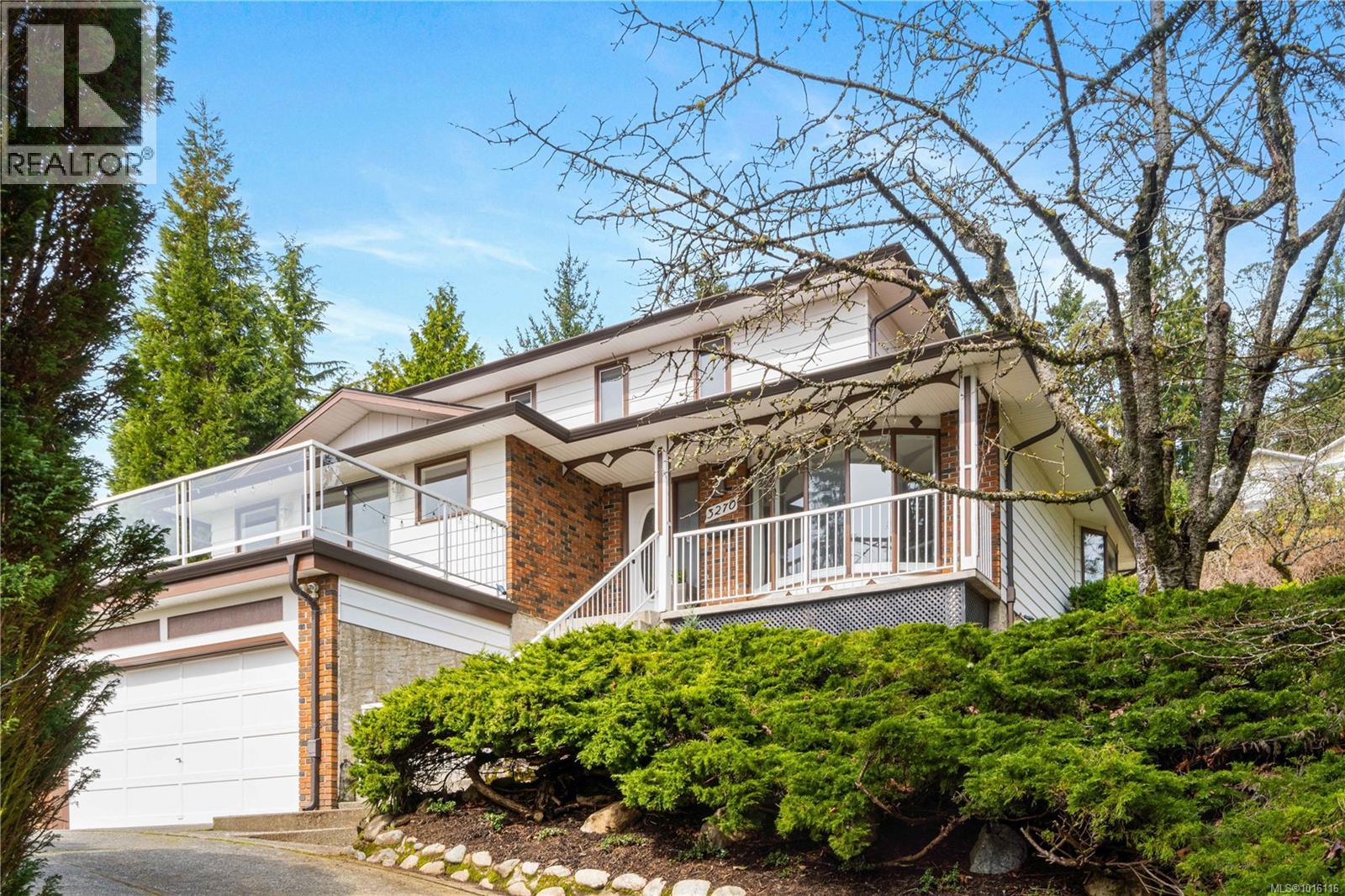 3270 Smugglers Hill Dr, Nanaimo, BC V9R 1T8