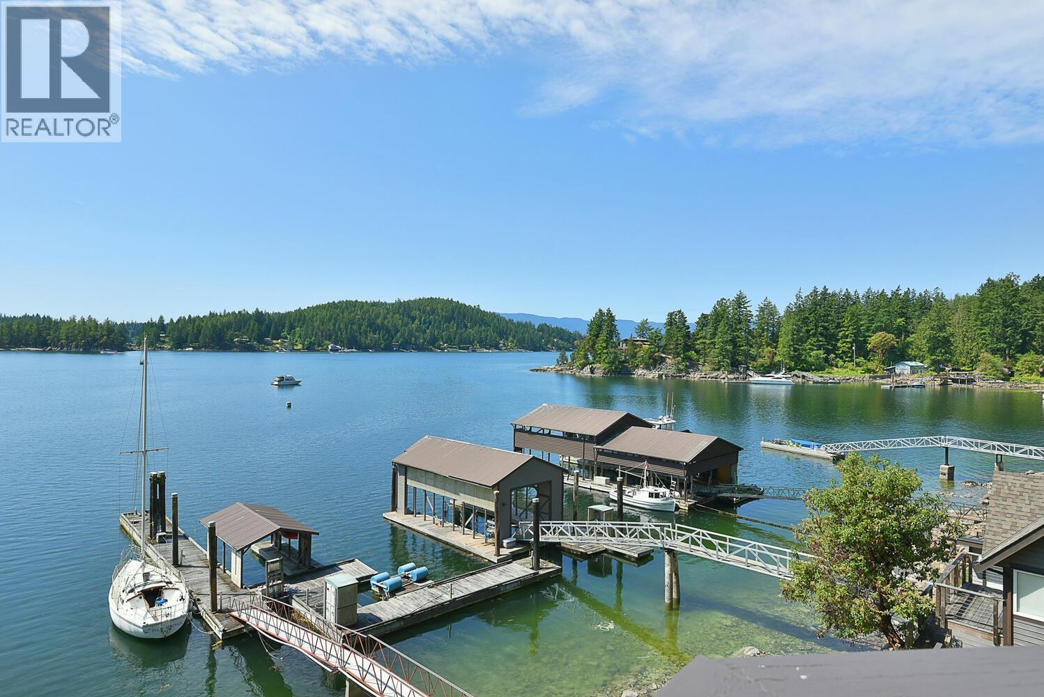 4836 Sinclair Bay Rd, Garden Bay, BC V0N 1S1
