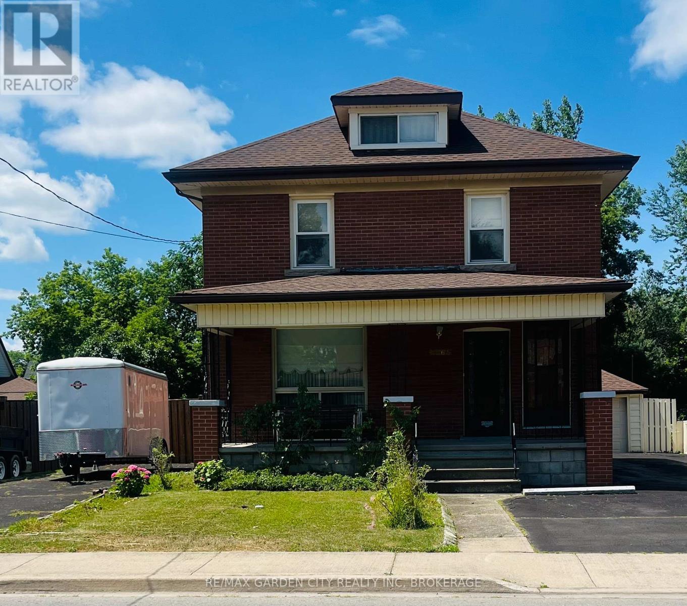 4465 Second Ave, Niagara Falls, ON L2E 4H1