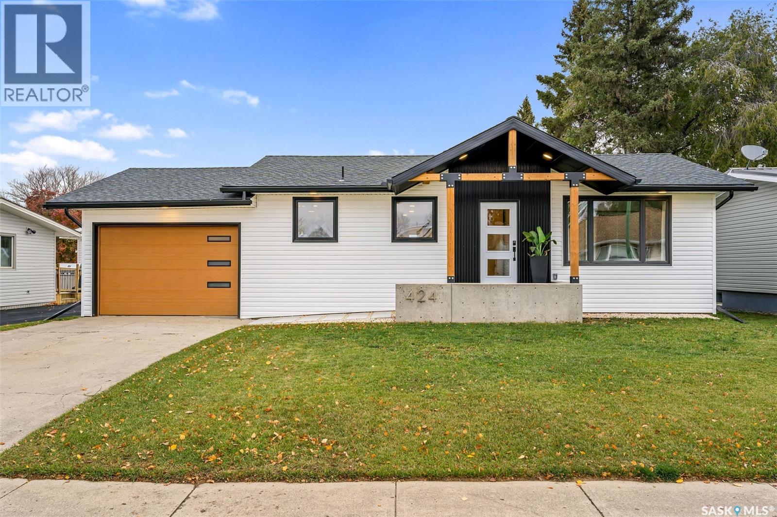 424 Scotia Dr, Melfort, SK S0E 1A0