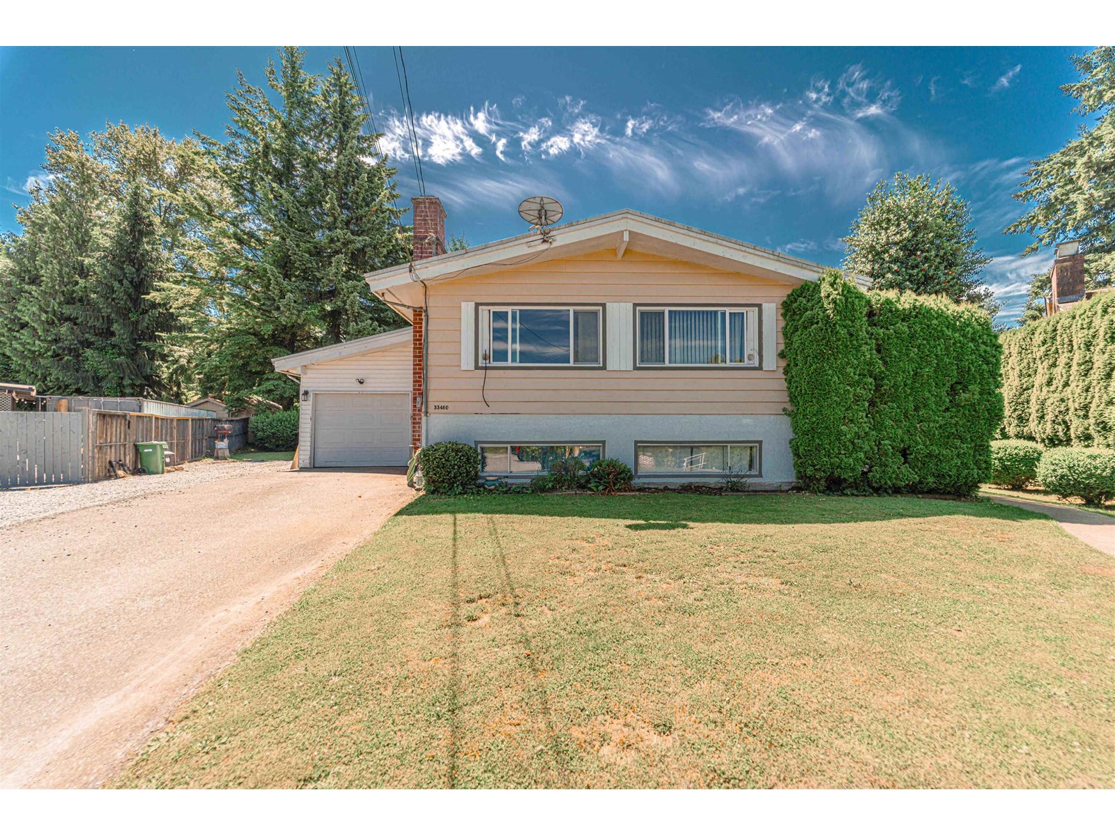 33460 Conway Pl, Abbotsford, BC V2S 2R6