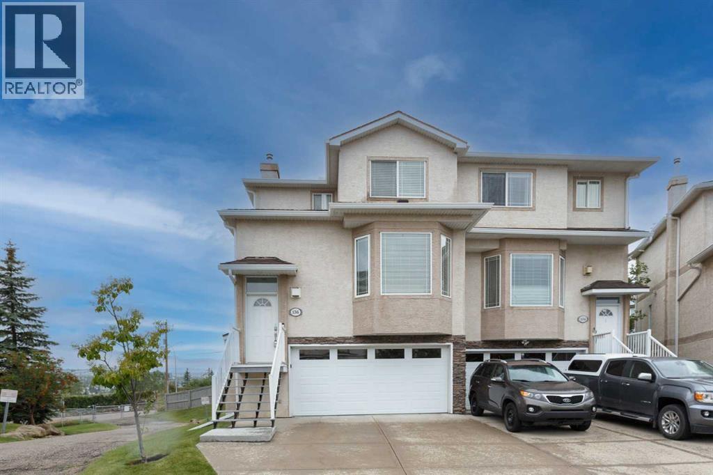 136 Country Hills Gdns NW, Calgary, AB T3K 5G2