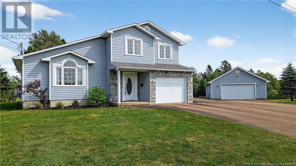 250 Henri, Memramcook, NB E4K 2H4