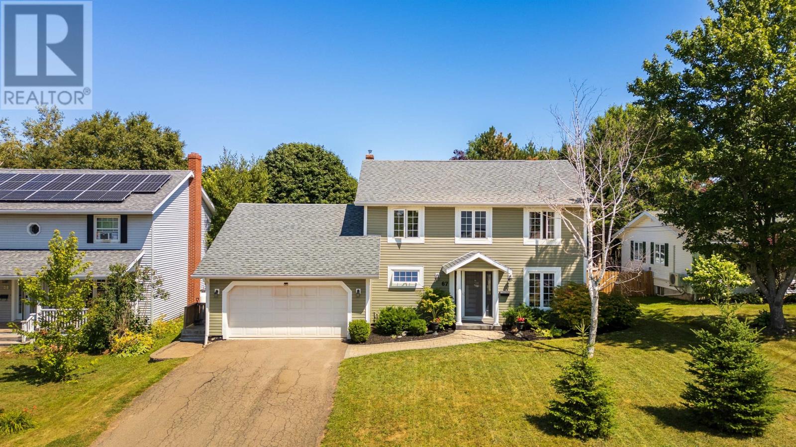 67 Warburton Dr, Charlottetown, PE C1A 8Z3
