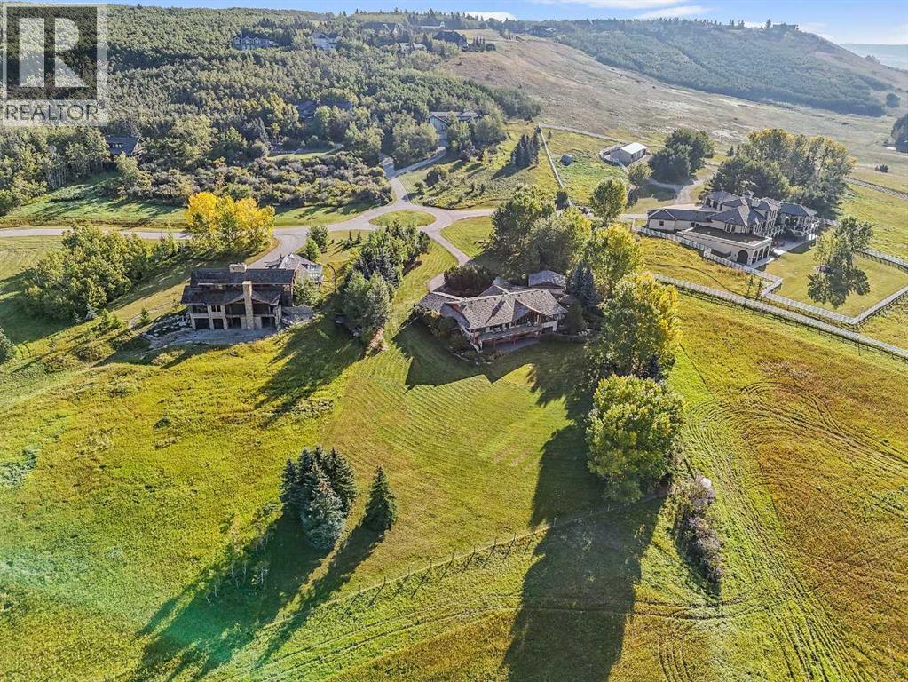 15 Escarpment Park, Calgary, AB T3Z 3M7