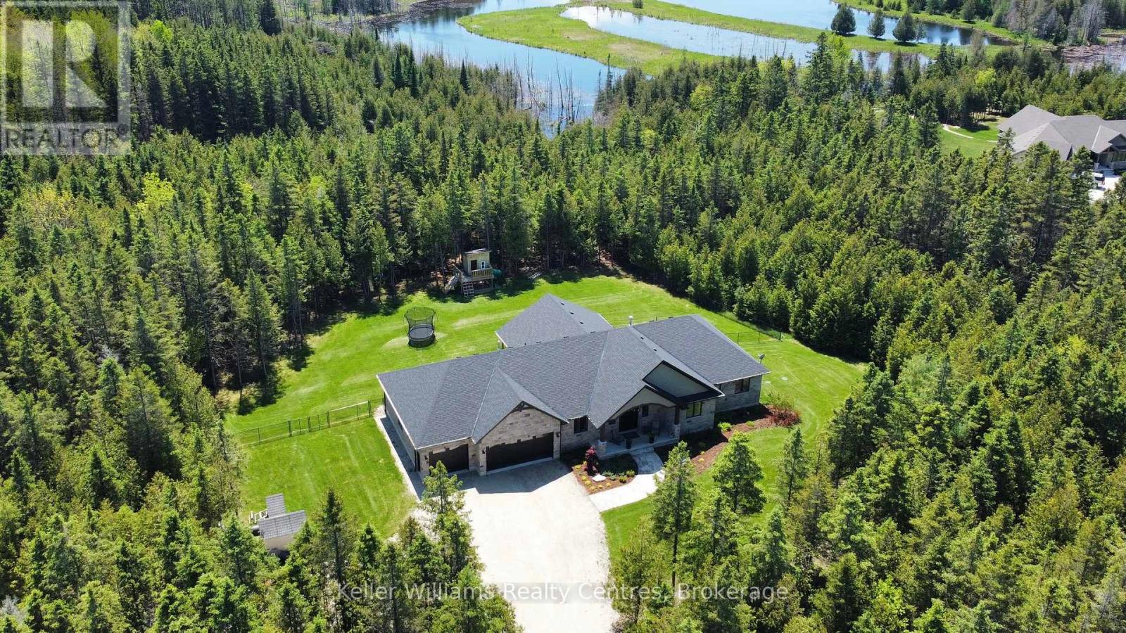 185 Louise Creek Cres, West Grey, ON N0G 1S0