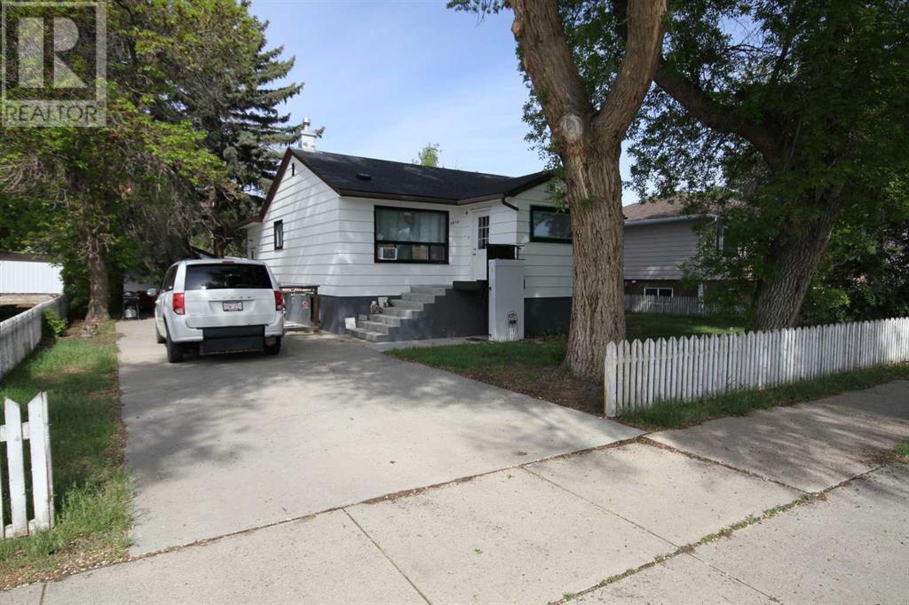 52 Street Unit 5810, Taber, AB T1G 1K7
