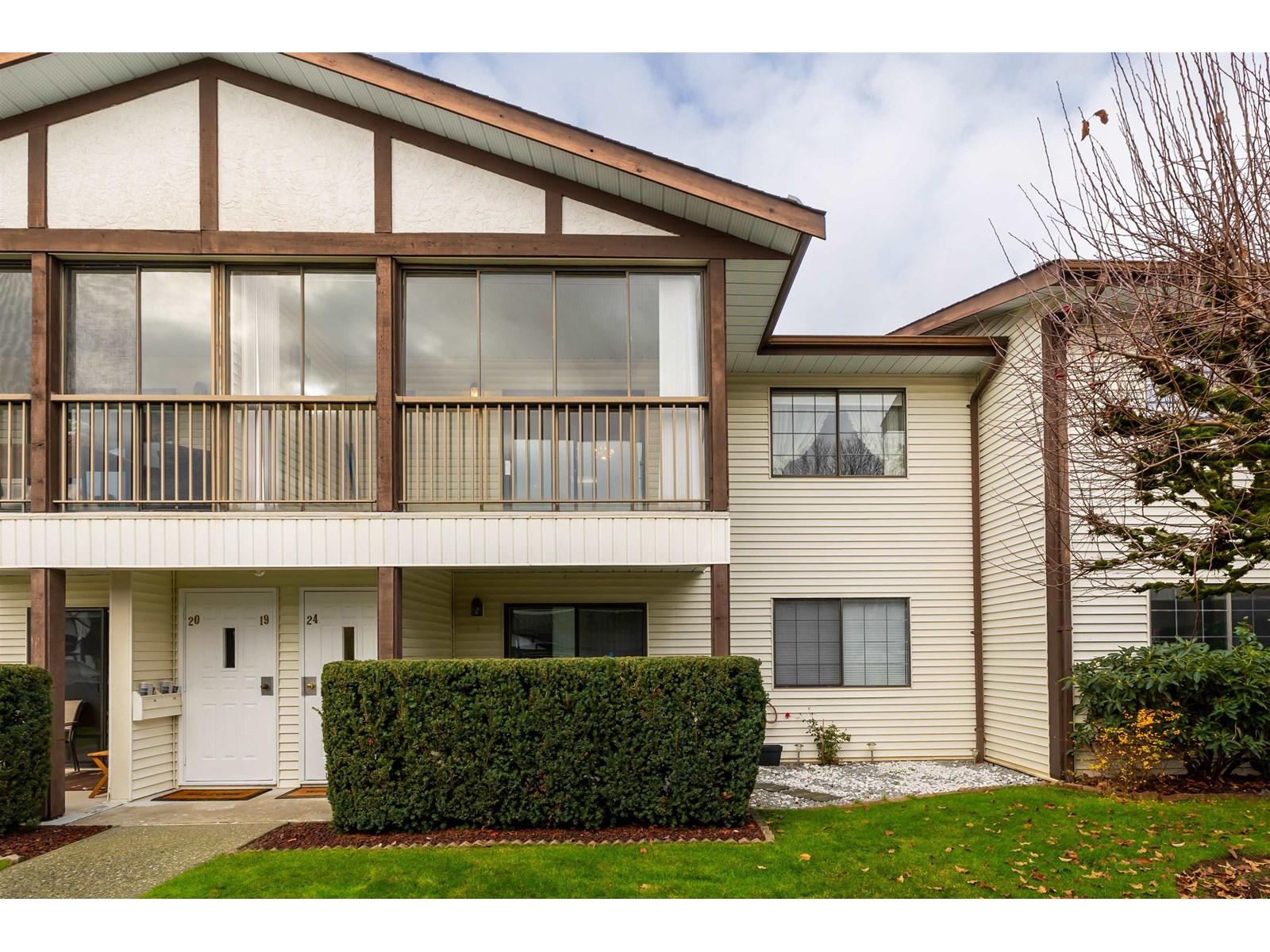 32718 Garibaldi Drive Unit 23, Abbotsford, BC V2T 5T6