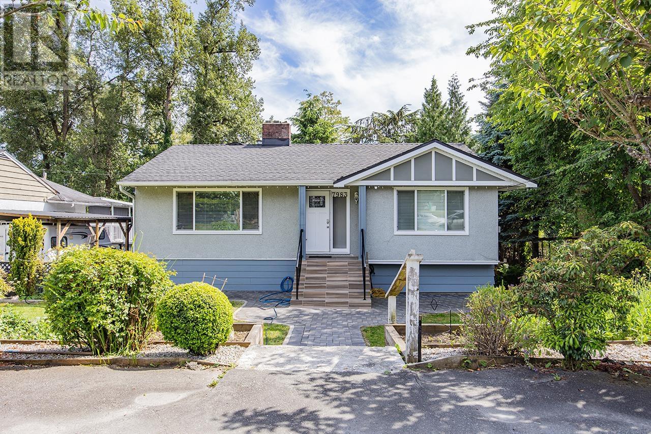 7983 Suncrest Dr, Burnaby, BC V5J 3N4