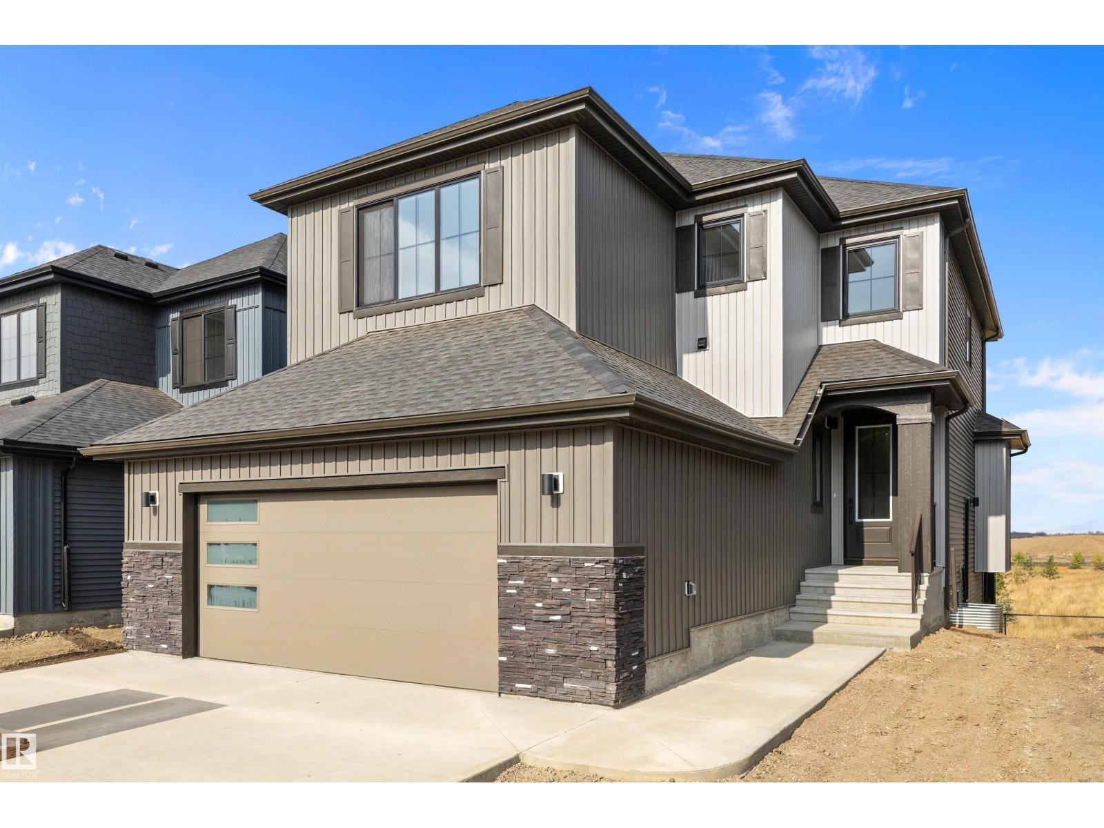32 Cannes Cv, St. Albert, AB T8T 2C6