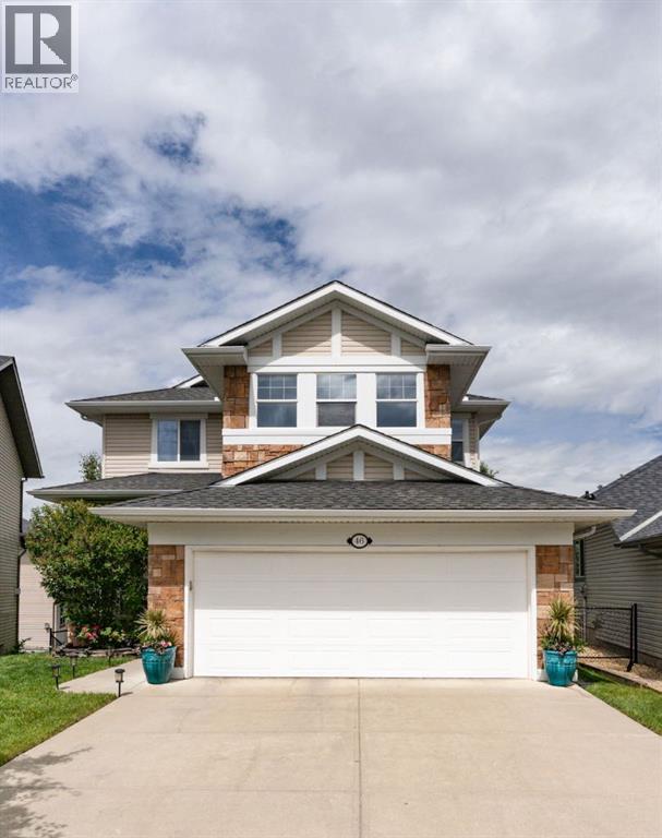 46 Crestbrook Hl SW, Calgary, AB T3B 0C4