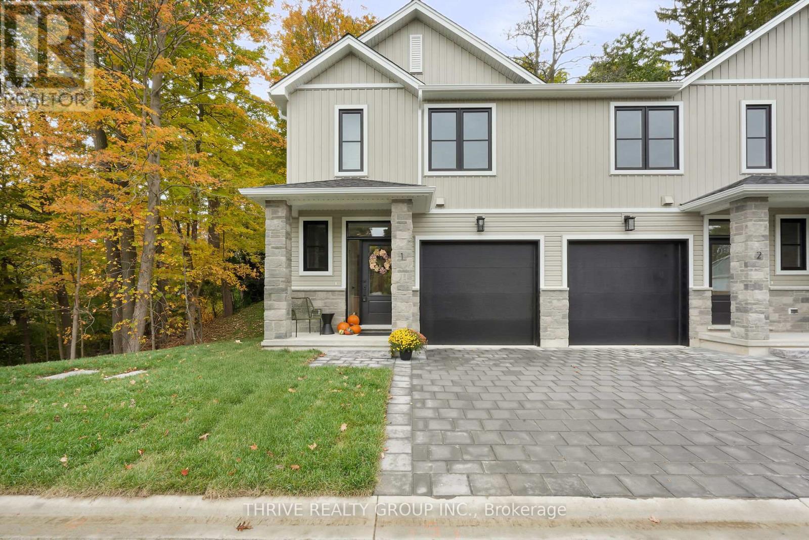 10 279 Hill St, Central Elgin, ON N5L 0C4