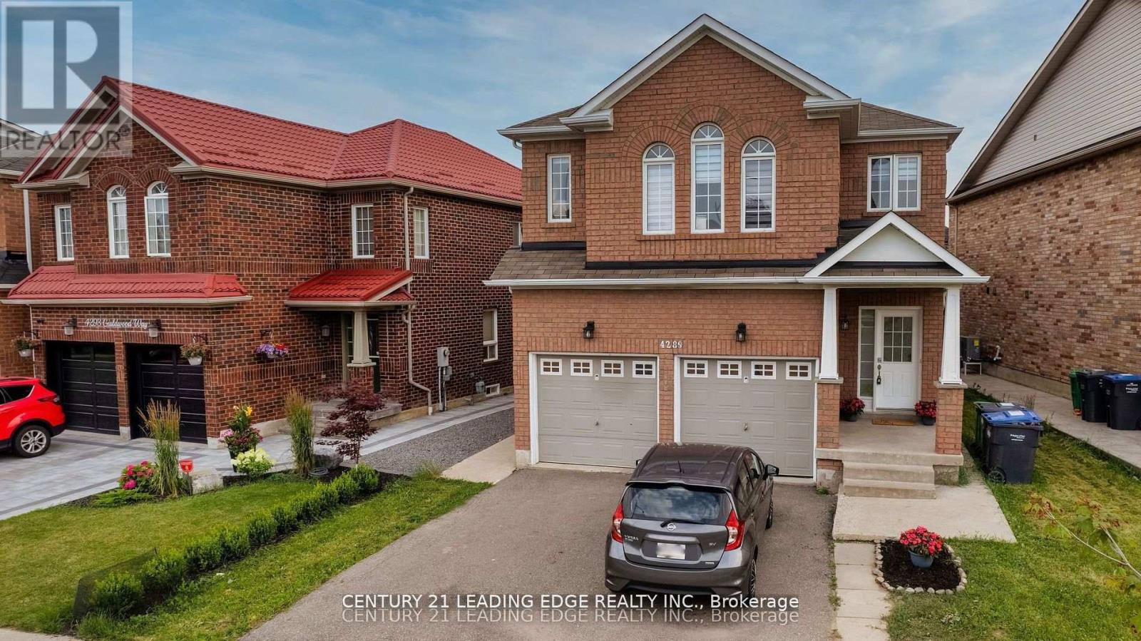4289 Guildwood Way, Mississauga Hurontario, ON L5R 0A7