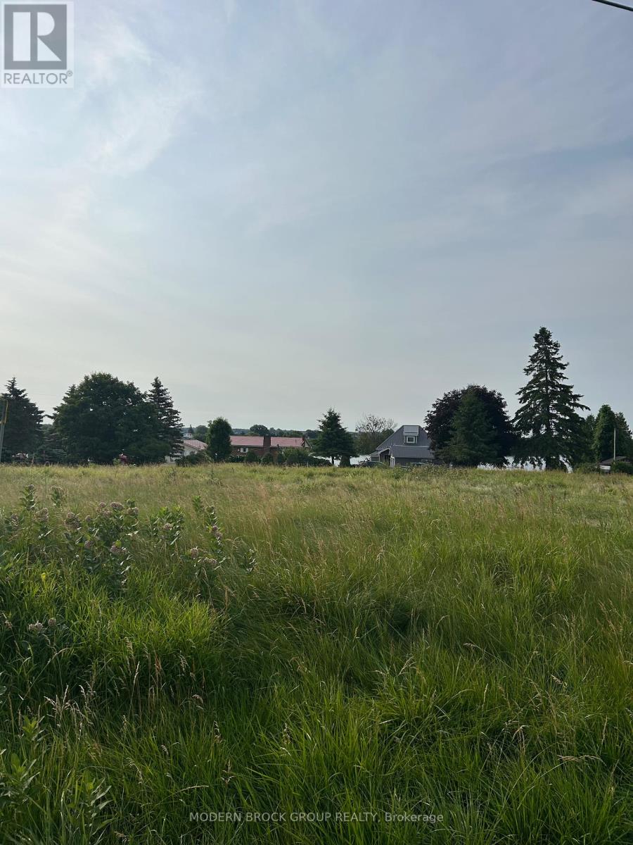 00 Shoreline Rd, Edwardsburghcardinal, ON K0E 1T1
