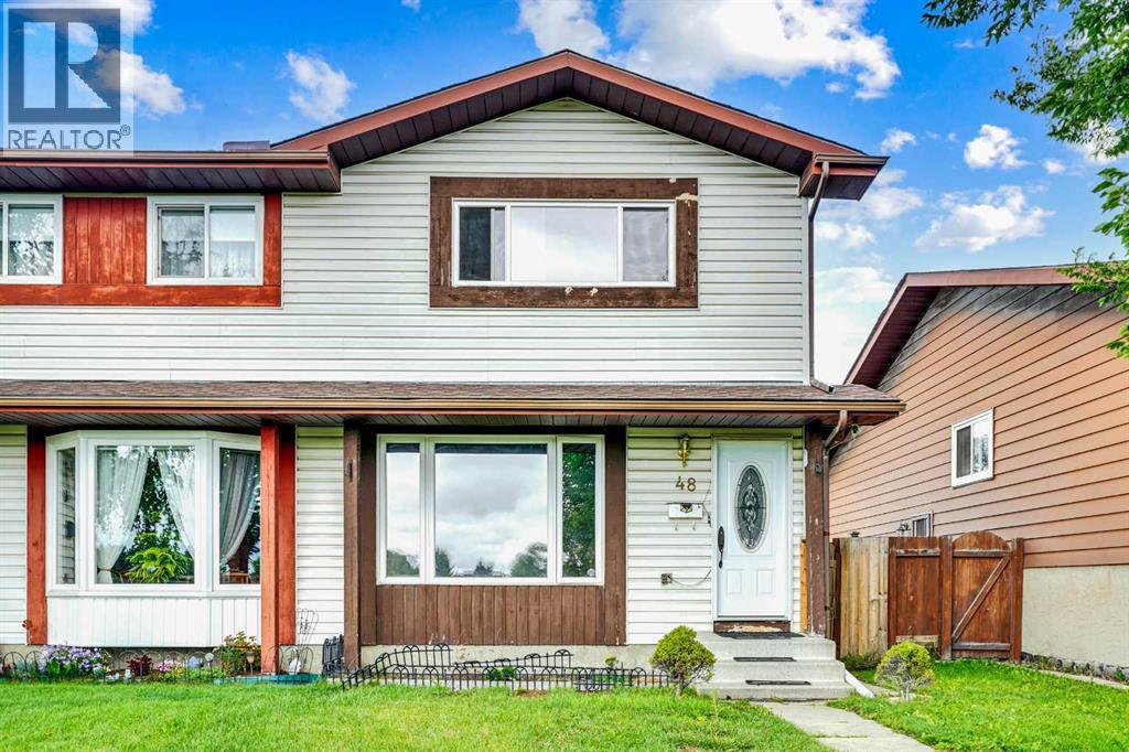 48 Templeridge Cres NE, Calgary, AB T1Y 4M4