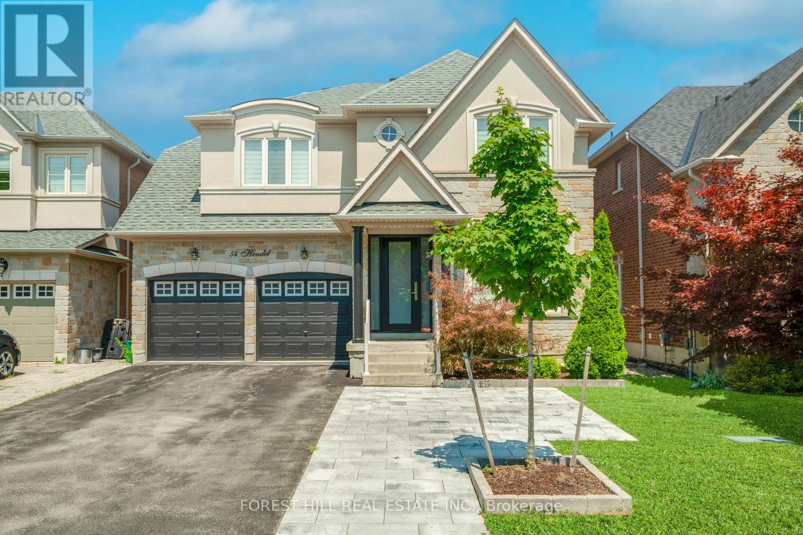 54 Hendel Dr, Vaughan, ON L4J 9H7