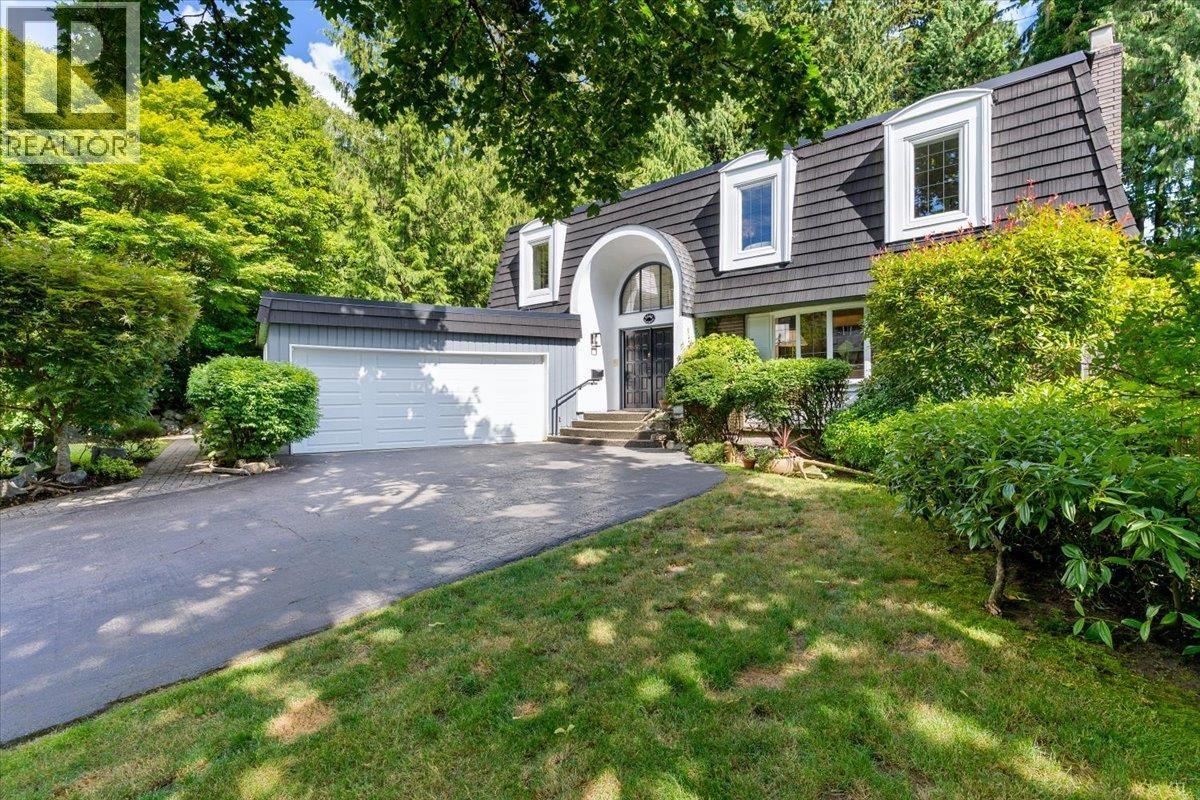 5446 Cliffridge Ave, North Vancouver, BC V7R 4M4