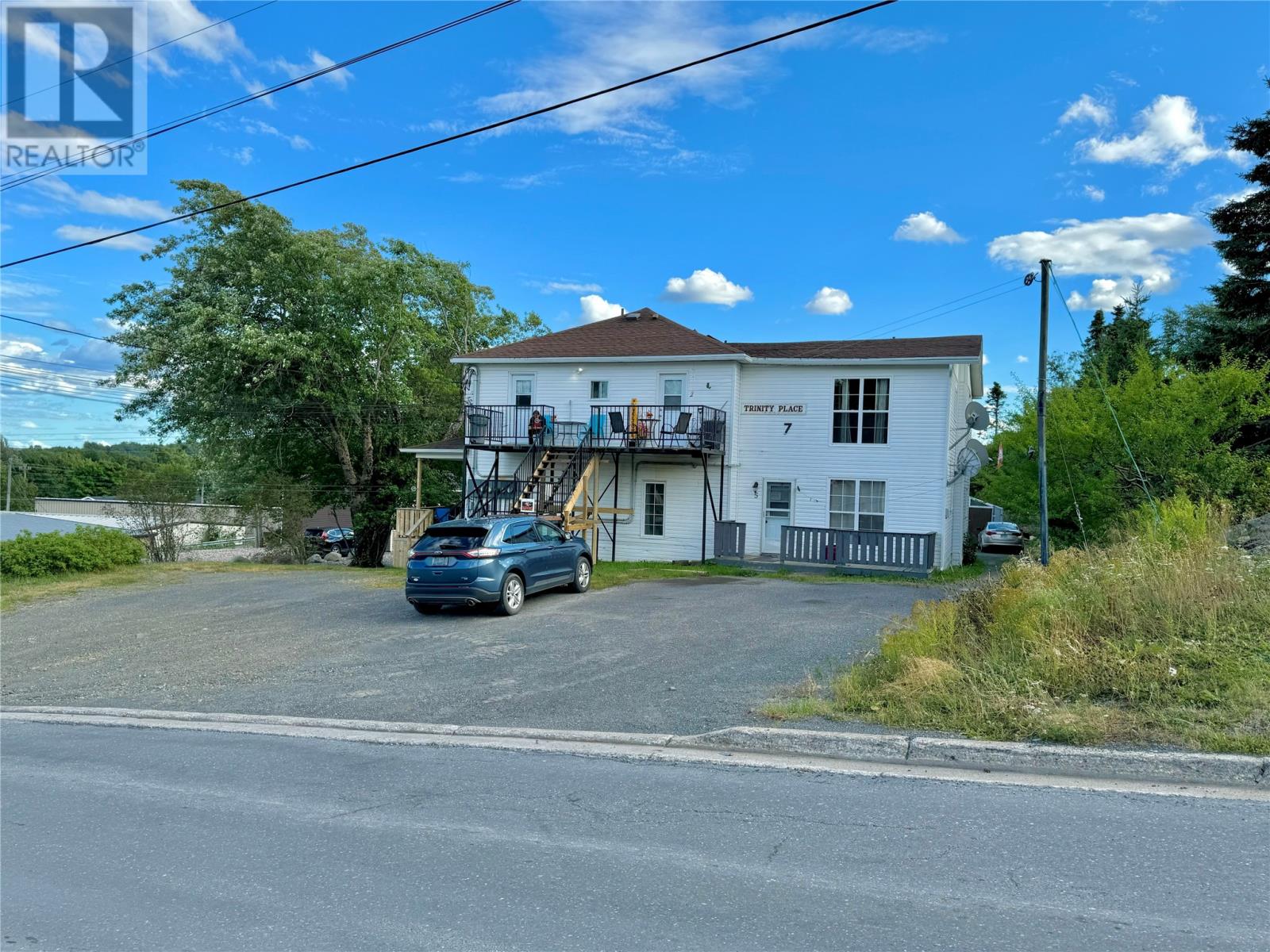 7 Vardys Ave, Clarenville, NL A5A 2A4