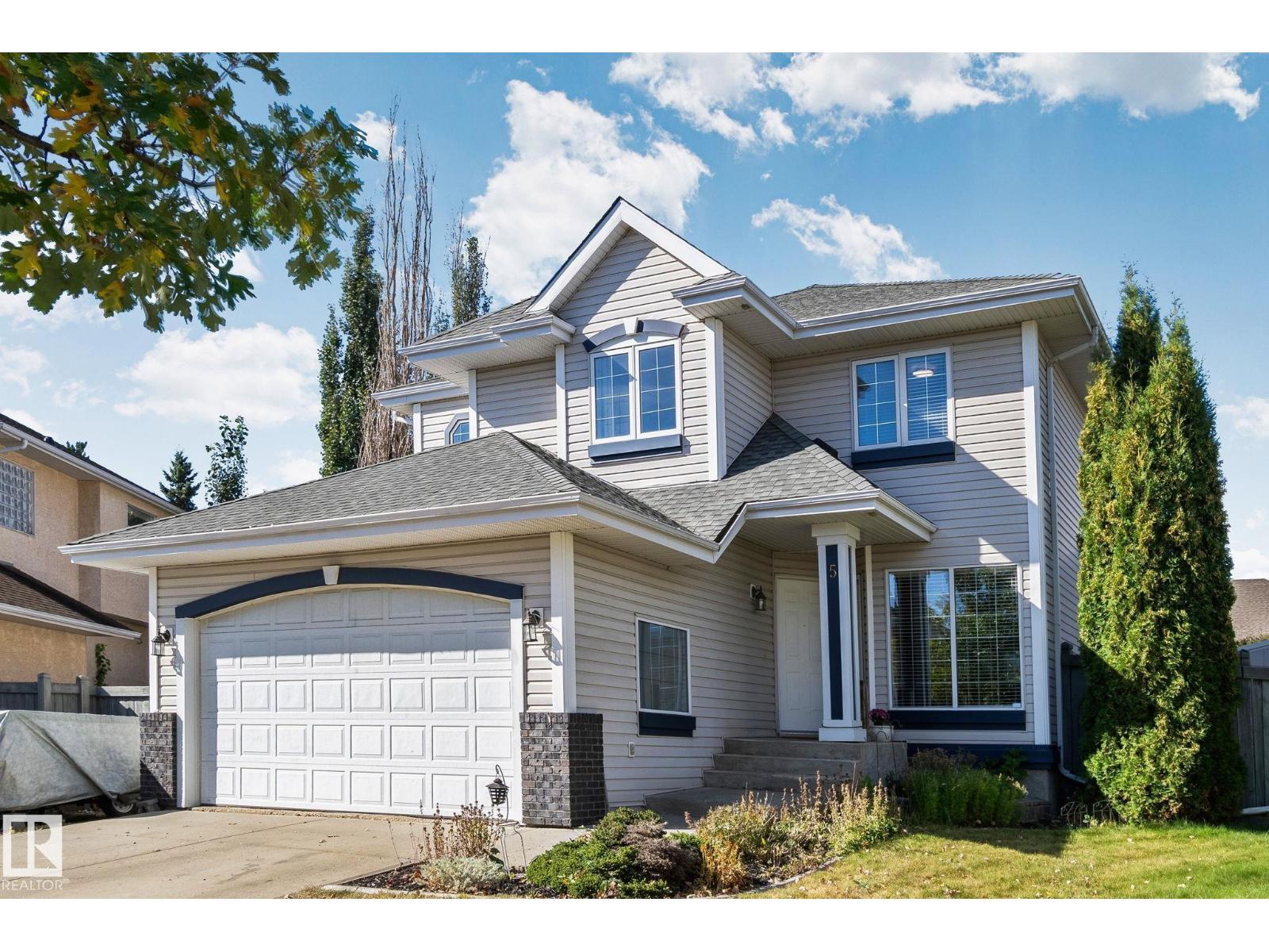 5 Oriole Ct, St. Albert, AB T8N 6L7