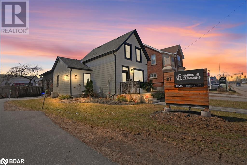 27 Victoria St, Barrie, ON L4N 2H5