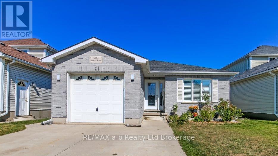 1035 Devonshire Ave, Woodstock, ON N4T 1A2