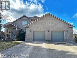 158 River Run Rd, Mapleton, ON N0G 1P0