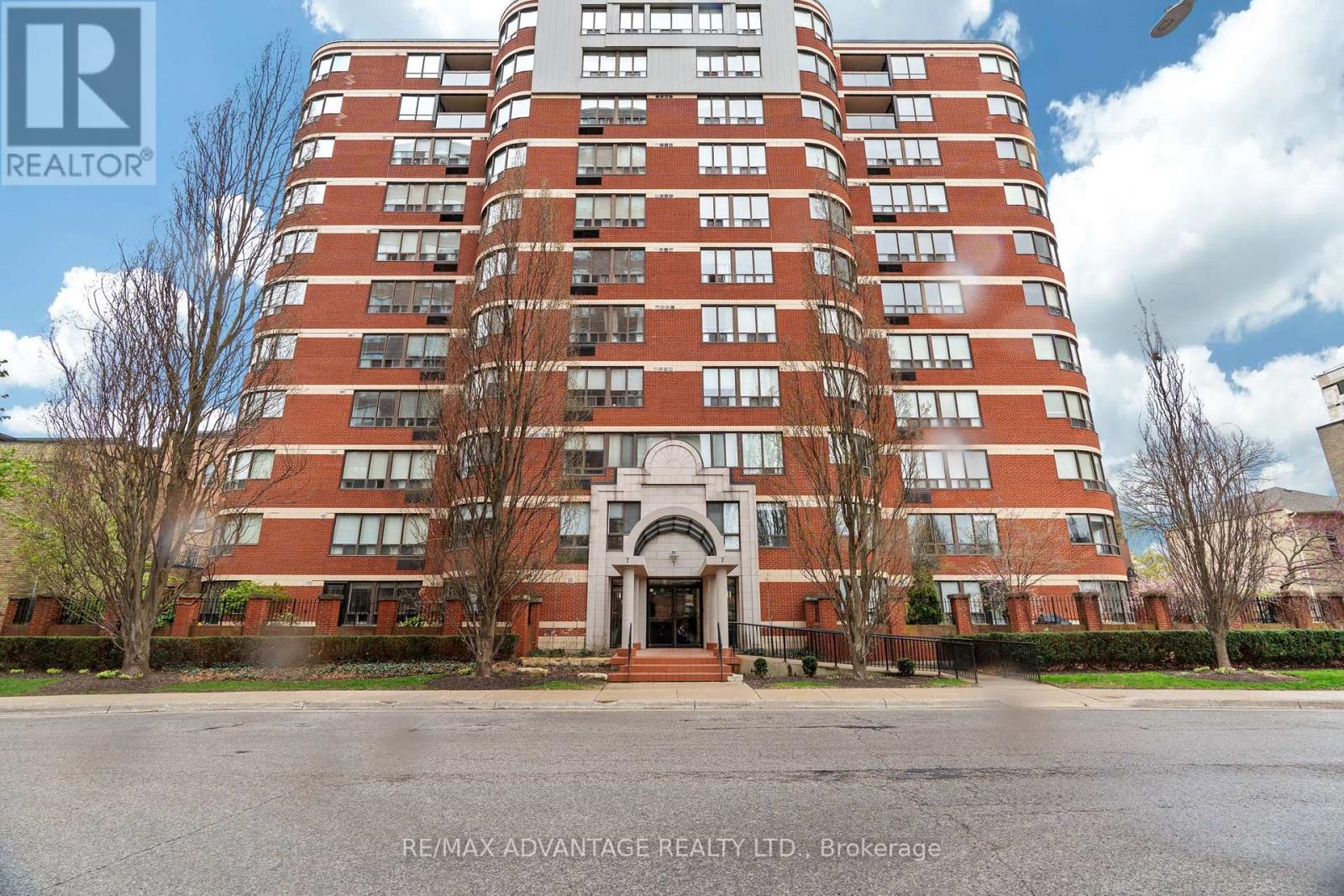 704 7 Picton St, London, ON N6A 3P8