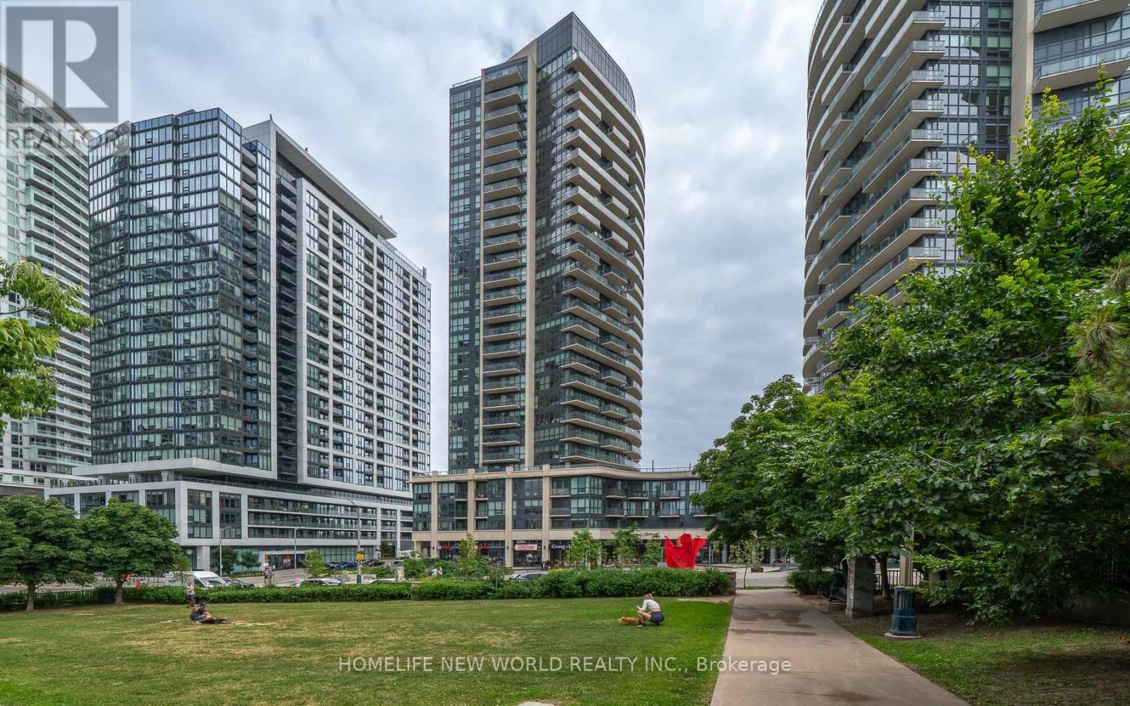 301 49 East Liberty St, Toronto, ON M6K 1A6