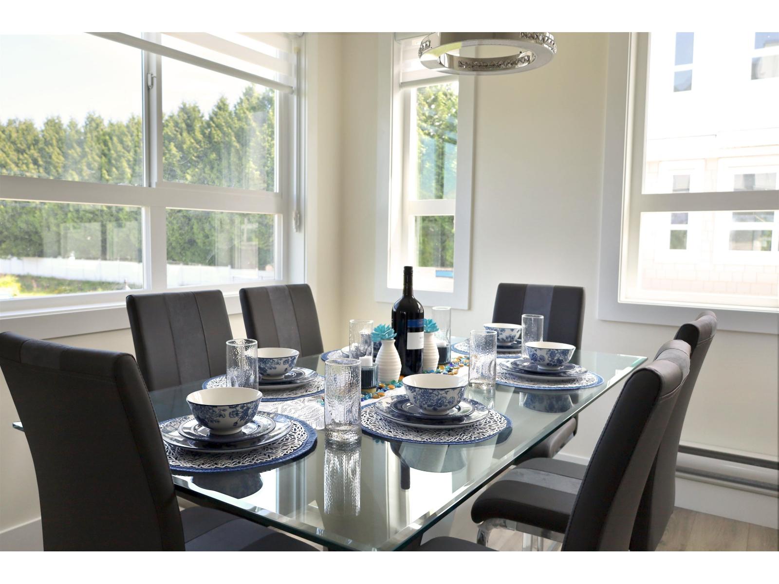 8181 135a Street Unit 6, Surrey, BC V3W 3N8