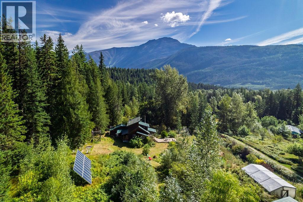 277 Meadow Creek Rd, Meadow Creek, BC V0G 1N0