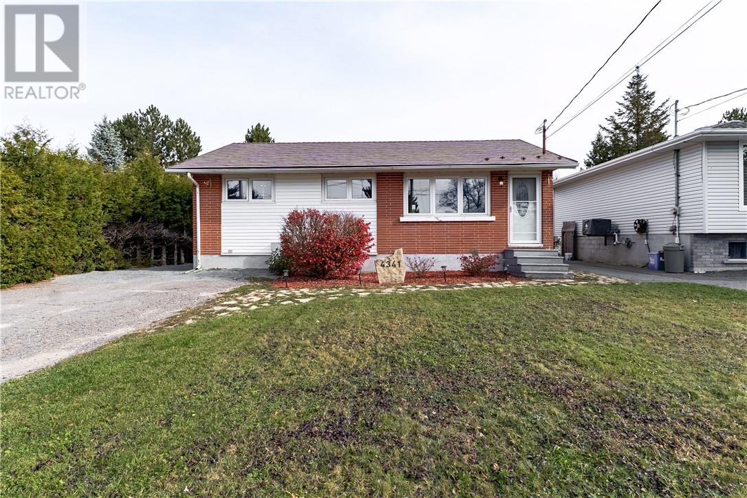 4341 Noel St, Val Therese, ON P3P 1S8