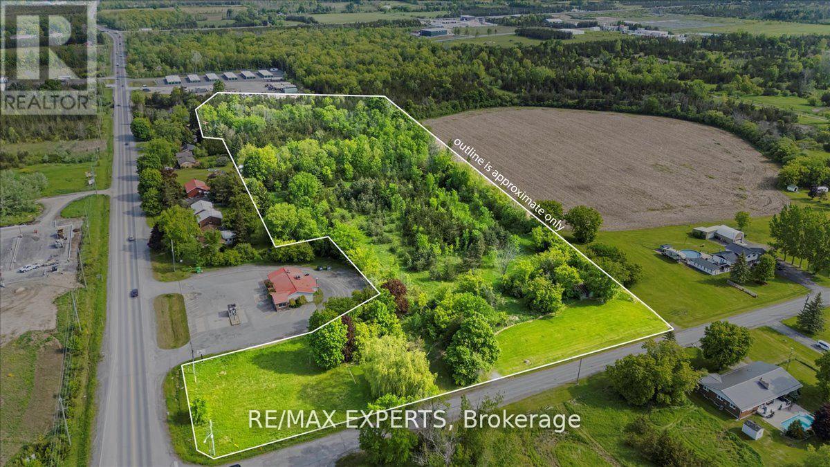 19 Vanluven Rd, Greater Napanee, ON K7R 3L2