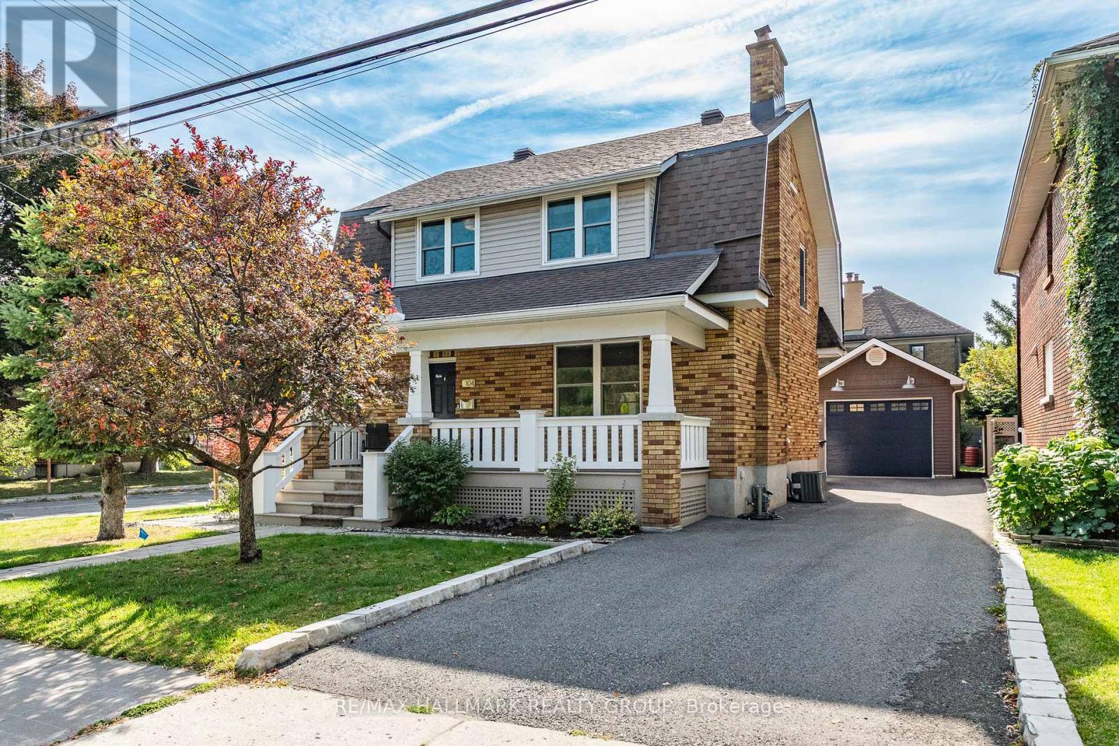 104 Byron Ave, Ottawa, ON K1Y 3J2