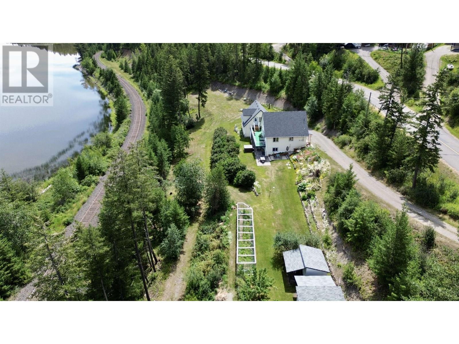1946 S Lakeside Dr, Williams Lake, BC V2G 5G1
