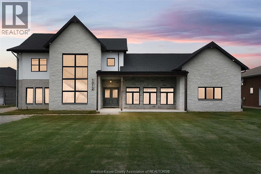 1012 Concession Rd 2 N, Amherstburg, ON N0R 1J0