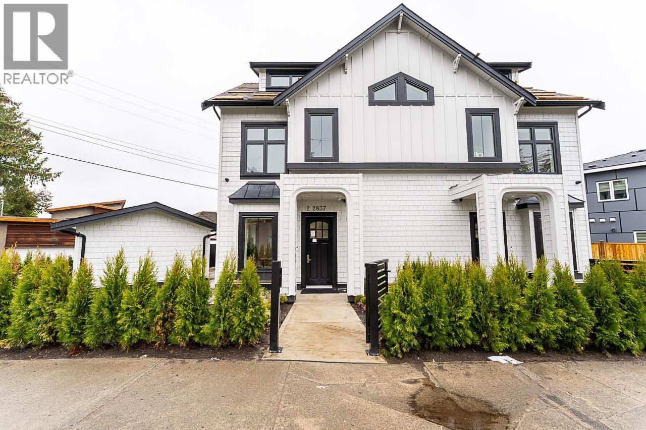 2837 Oliver Crescent Unit 2, Vancouver, BC V6L 1T1